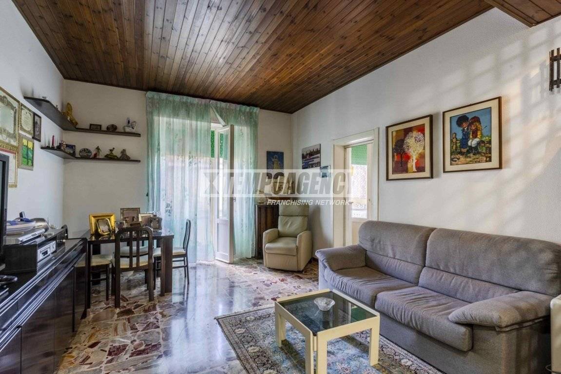 2 bedrooms Apartment in Monte San Giusto, Italy No. 262679