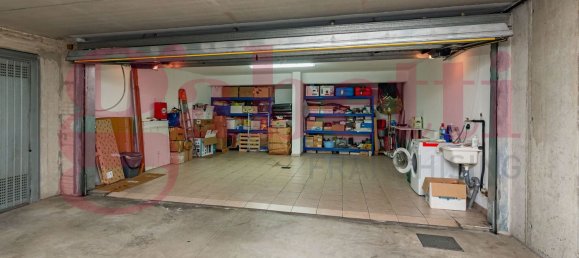 4 bedrooms Penthouse in Mozzo, Italy No. 236849 26