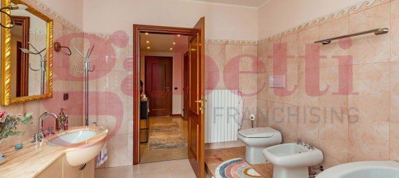 4 bedrooms Penthouse in Mozzo, Italy No. 236849 17