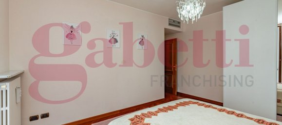 4 bedrooms Penthouse in Mozzo, Italy No. 236849 19