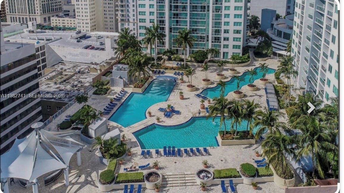 1 chambre propriété commerciale à louer à Miami, Miami-Dade, Florida, USA № 615755