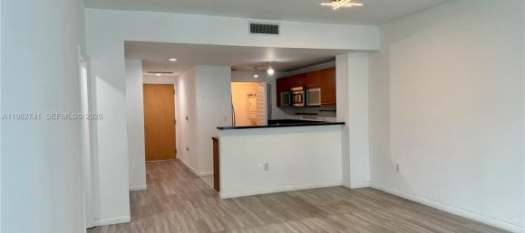 1 chambre propriété commerciale à louer à Miami, Miami-Dade, Florida, USA № 615755 12