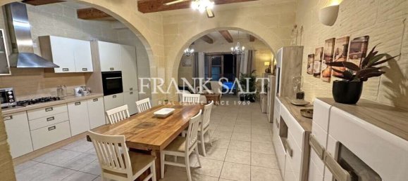 4 Schlafzimmer Haus in San Lawrenz, Malta, Nr. 5832 10