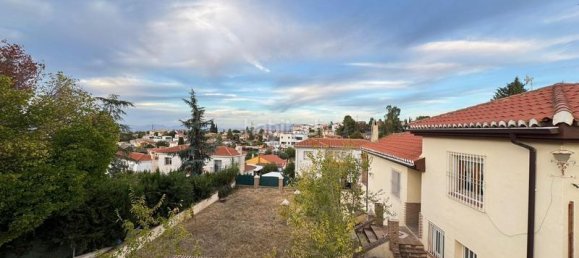 3 bedrooms House in Granada, Spain No. 171173 9