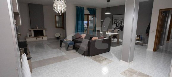 Apartamento de 4 divisões em San Giorgio del Sannio, Italy N.º 21908 2