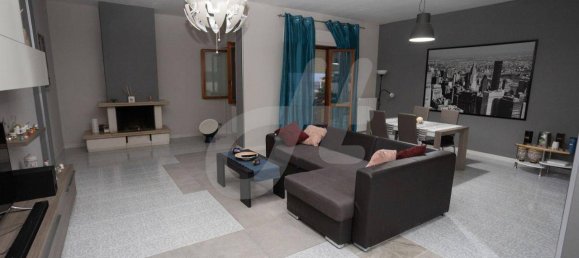 Apartamento de 4 divisões em San Giorgio del Sannio, Italy N.º 21908 3