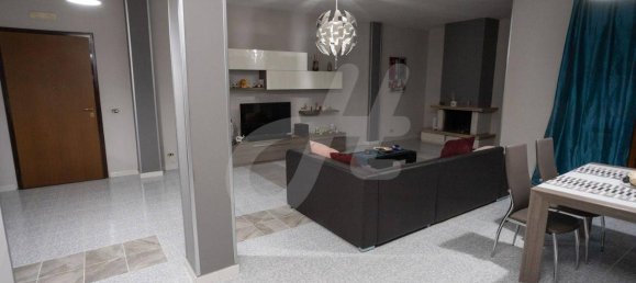 Apartamento de 4 divisões em San Giorgio del Sannio, Italy N.º 21908 4