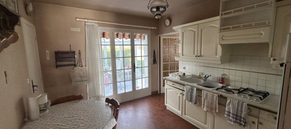 Casa de 8 dormitorios en Bubry, France No. 205724 6