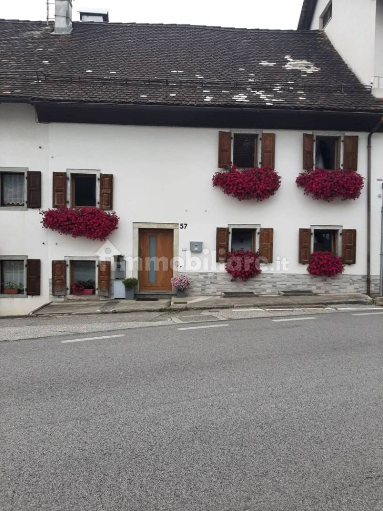 2 Schlafzimmer Haus in Udine, Italy, Nr. 296666