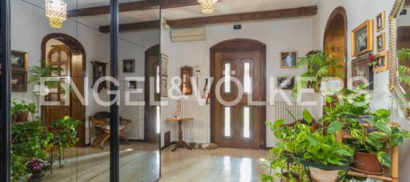 5 bedrooms House in Jesolo, Italy No. 109299 3