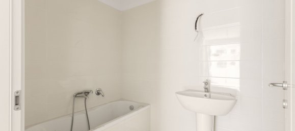 3 Schlafzimmer Wohnung in Sesto San Giovanni, Italy, Nr. 357810 5