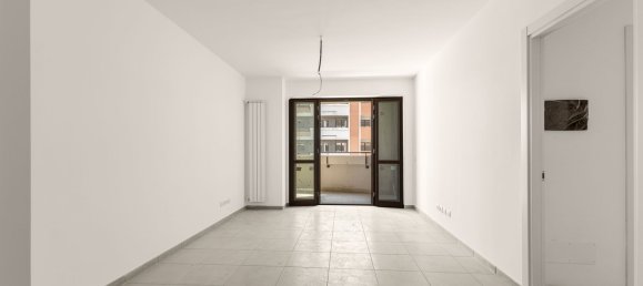 3 Schlafzimmer Wohnung in Sesto San Giovanni, Italy, Nr. 357810 9