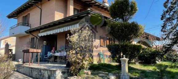 Вилла с 4 спальнями в Монтичелли д’Онджина, Италия № 221582 2