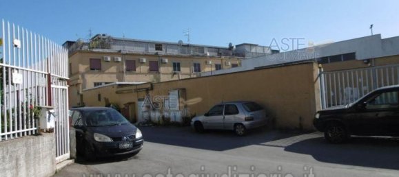 Casa de 11 habitaciónes en Rome, Italy No. 97384 2