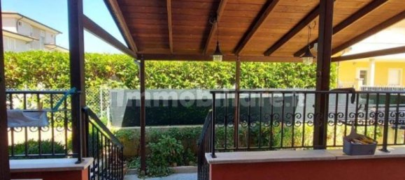 3 bedrooms House in Tavullia, Italy No. 280563 5