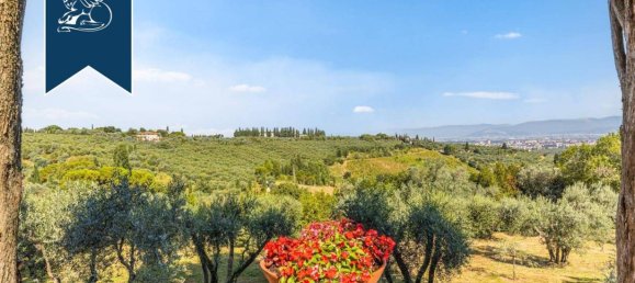 5 Schlafzimmer Villa in Florence, Italy, Nr. 323919 8