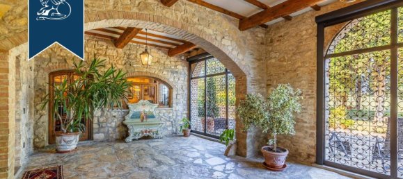 5 Schlafzimmer Villa in Florence, Italy, Nr. 323919 18