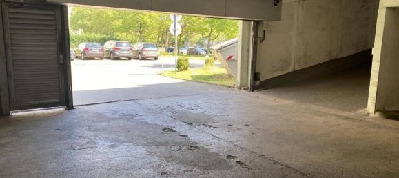 Гараж в Вольфсбург, Германия № 23408 7