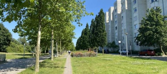 Гараж в Вольфсбург, Германия № 23408 14