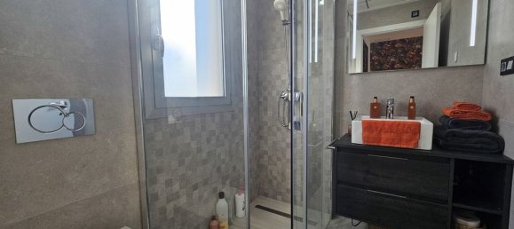 3 bedrooms Villa in Cabo Roig, Spain No. 183557 4