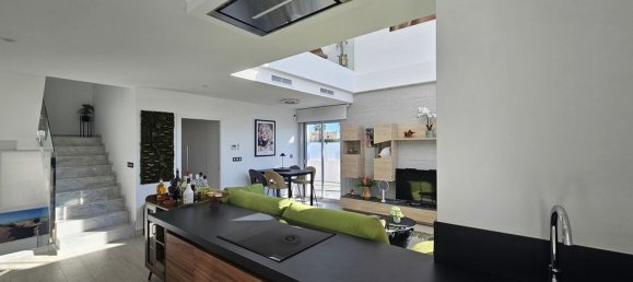 3 bedrooms Villa in Cabo Roig, Spain No. 183557 28