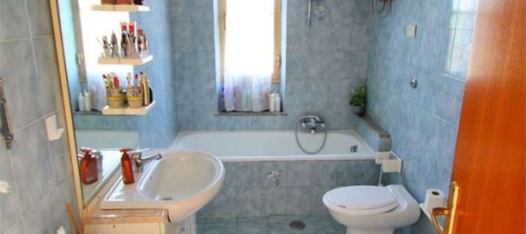 4 rooms Apartment in Montalto di Castro, Italy No. 104497 10