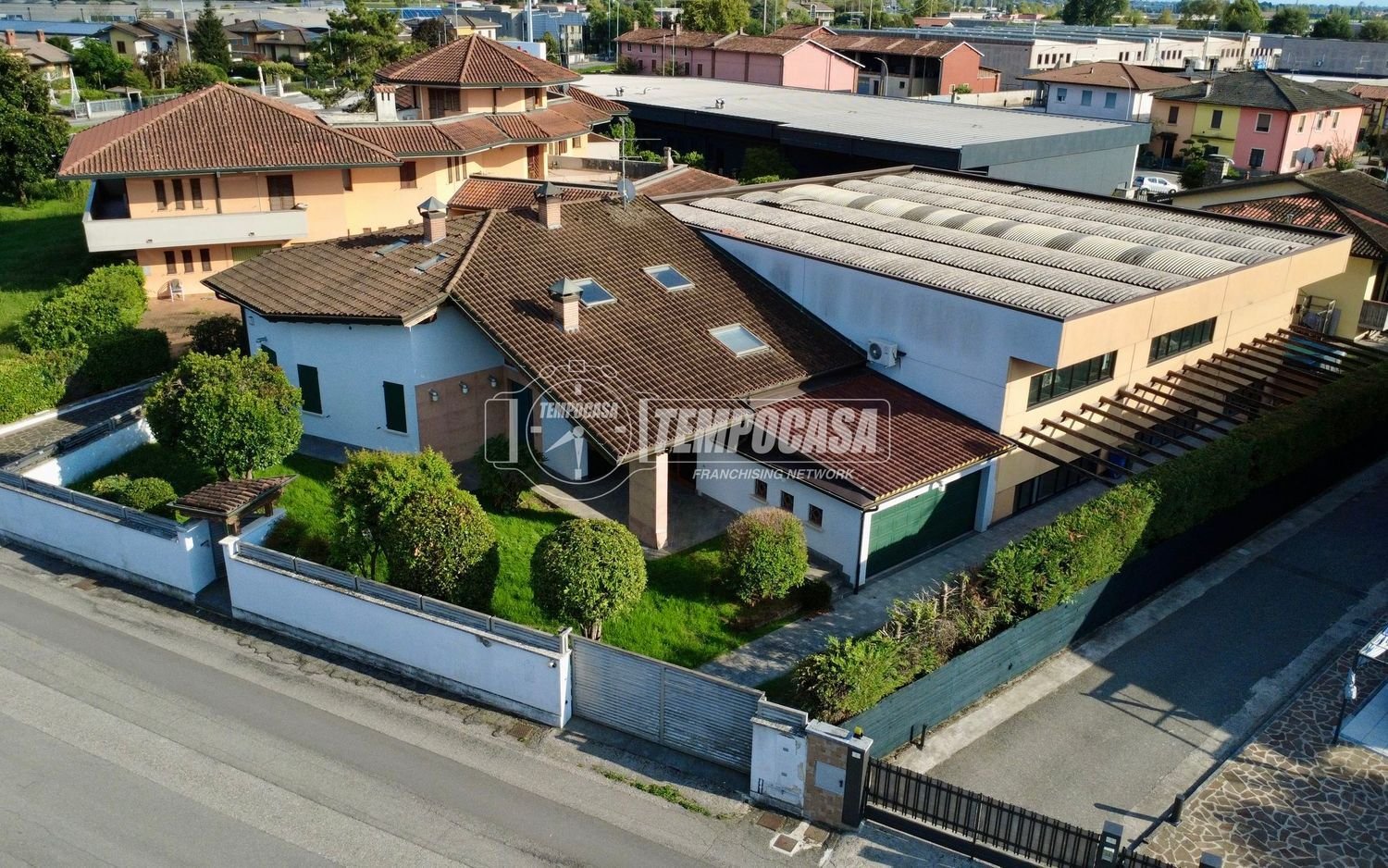 5 chambres Villa à Bagnolo Mella, Italy No. 397632