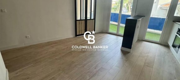 2 rooms Apartment in Antibes, France No. 299788 3