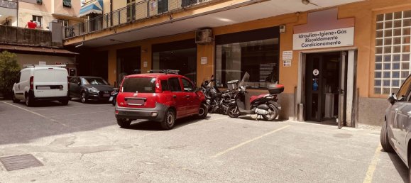 1364m² Warehouse in Genoa, Italy No. 136409 5