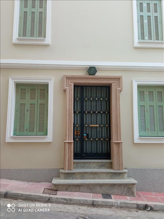 Таунхаус 354м² в Афины, Центральные Афины, Аттика, Греция № 4040