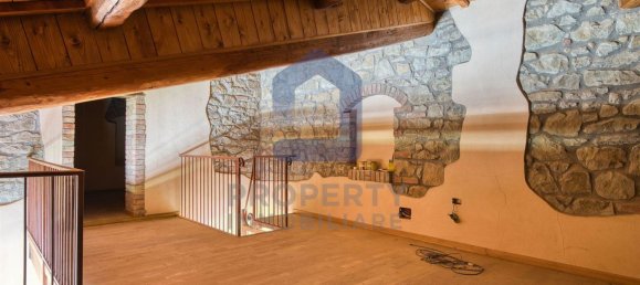 13-Zimmer Haus in Castel San Niccolò, Italy, Nr. 300299 42