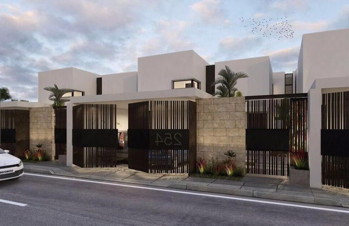 3 bedrooms House in Merida, Mexico No. 86496