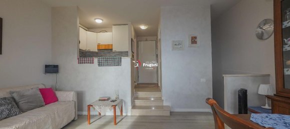 3غرفة شقة في Soiano del Lago, Italy رقم 7043 9