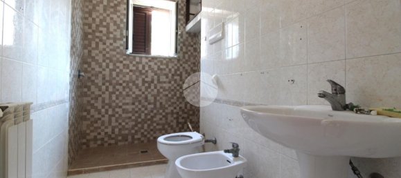 Квартира с 3 комнатами в Палермо, Италия № 235565 12