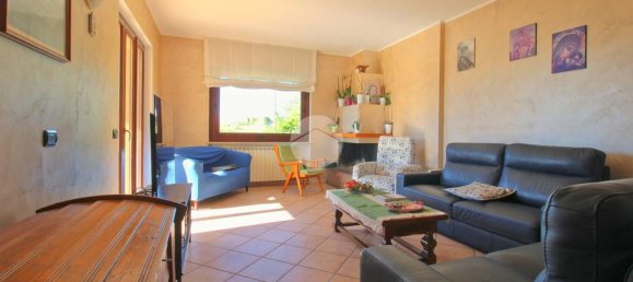 Вилла с 10 комнатами в Розето дельи Абруцци, Италия № 111122 8