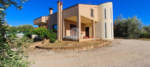 Вилла с 10 комнатами в Розето дельи Абруцци, Италия № 111122 34