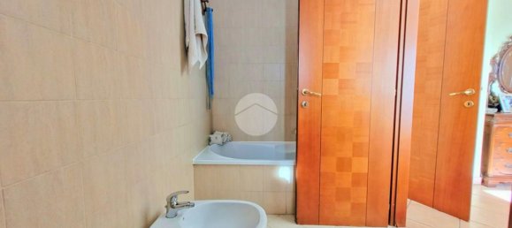 Вилла с 10 комнатами в Розето дельи Абруцци, Италия № 111122 17