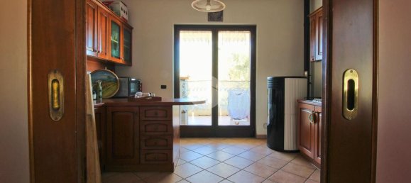 Вилла с 10 комнатами в Розето дельи Абруцци, Италия № 111122 12