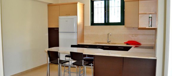 Property à Loutraki, Greece No. 7121 11