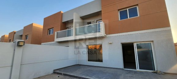 3 bedrooms Villa in Al Samha, UAE No. 6060 3