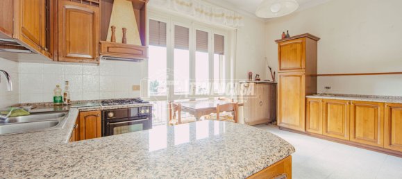 Villa de 8 divisões em Mortara, Italy N.º 365776 46