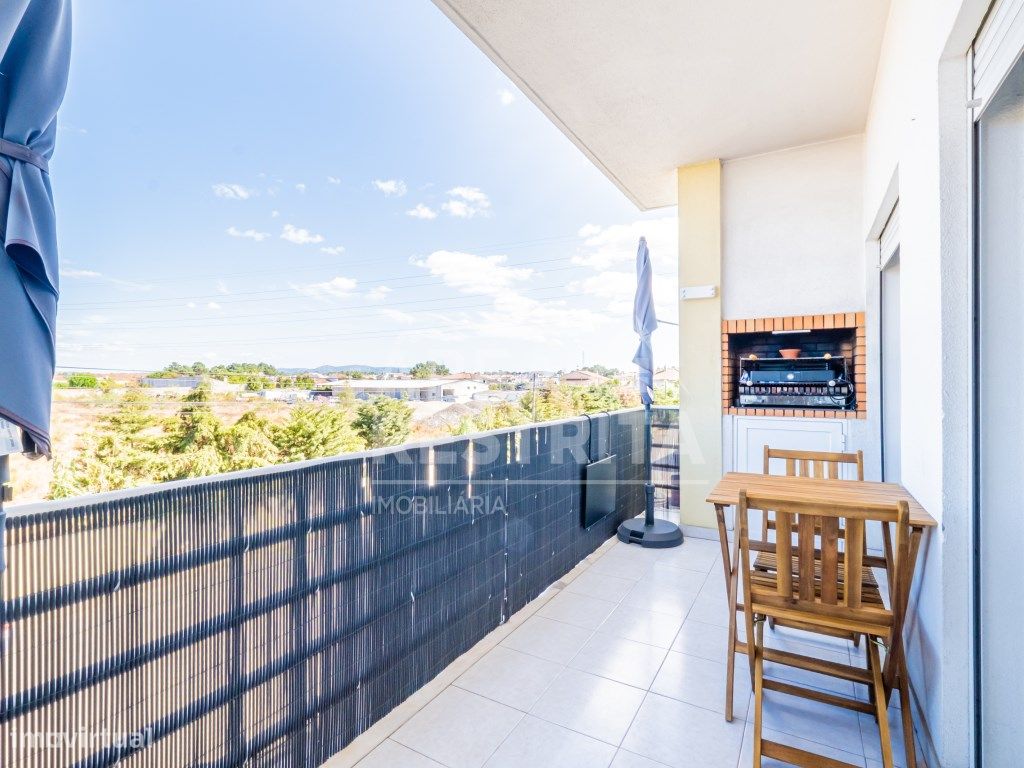 3 bedrooms Apartment in Seixal, Portugal No. 309175