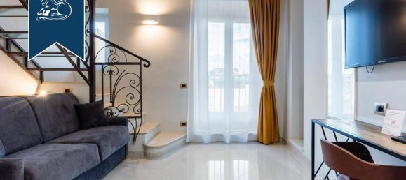 6 rooms Apartment in Rome, Italy No. 234829 9