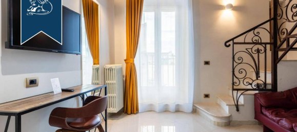 6 rooms Apartment in Rome, Italy No. 234829 3