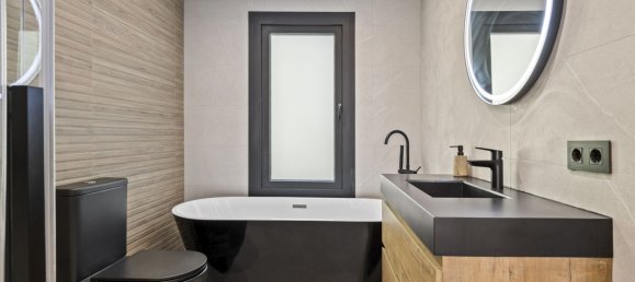 5 bedrooms Villa in Estepona, Spain No. 139384 35