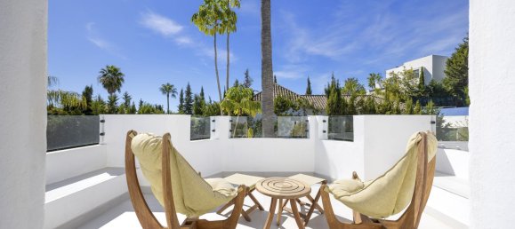 5 bedrooms Villa in Estepona, Spain No. 139384 30