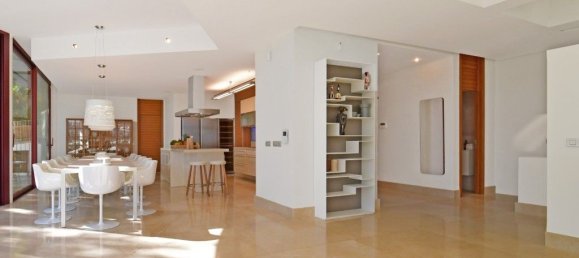 7 غرف نوم منزل في Marbella, Spain رقم 91773 28