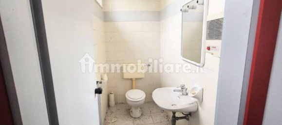 5 rooms Office in Cremona, Italy No. 103813 9