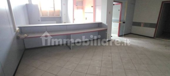 5 rooms Office in Cremona, Italy No. 103813 7