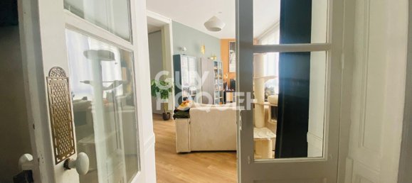 Квартира с 2 спальнями в Компьень, Франция № 155409 10